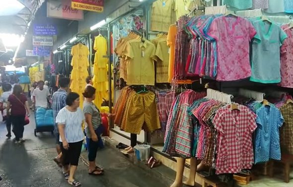 wholesale cloth shop near me