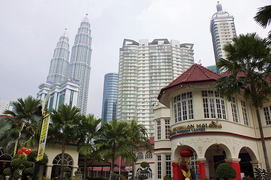 kuala lumpur skyline