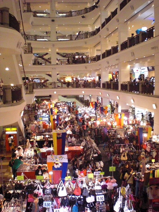 berjaya times square shopping kuala lumpur