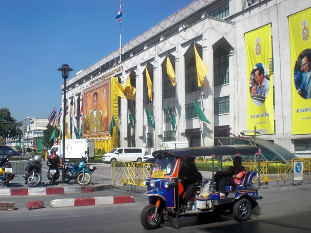 bangkok city hall