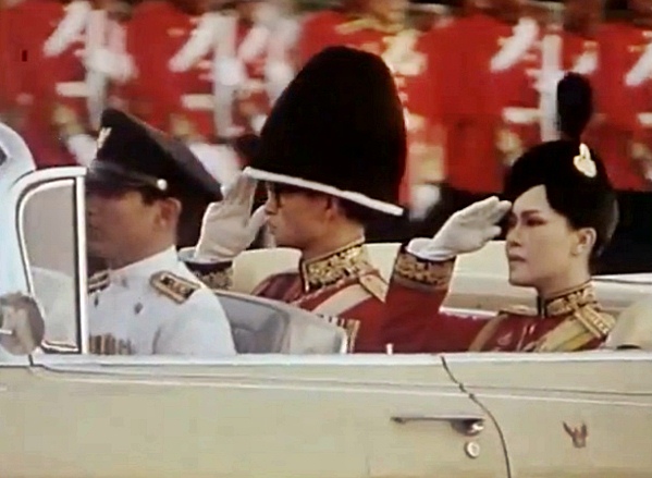 king and queen of thailand in 1970s