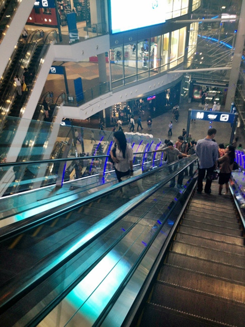 terminal 21 escalators