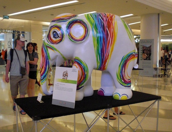 elephant statue white siam paragon