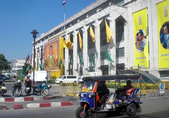 bangkok city hall