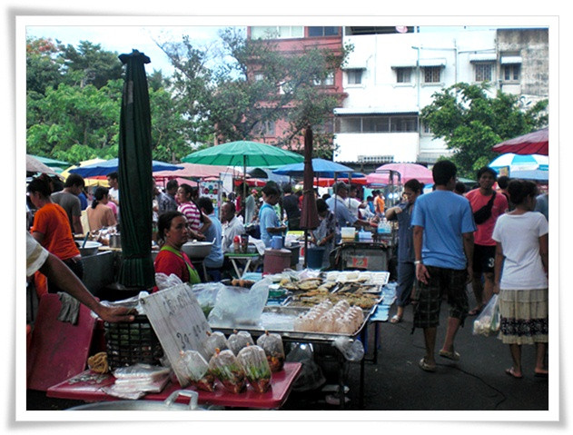 local market bangkok
