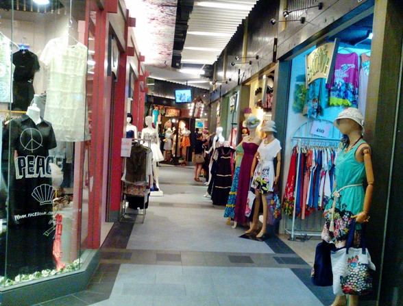 womens clothing stores terminal 21