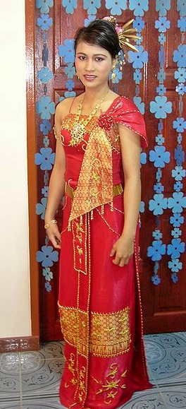 thai dress traditional