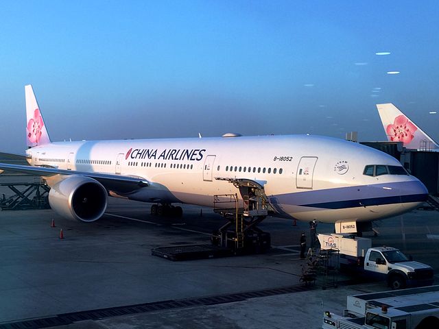 China_Airlines_Boeing_777-300ER_TPE