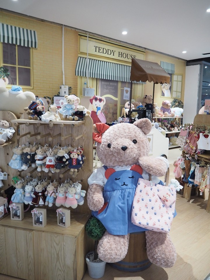 Where To Buy Cheap Children’s Toys and Gifts In Bangkok, Thailand