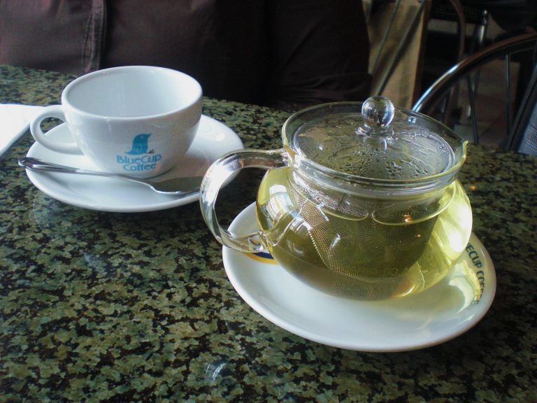 Blue Cup Coffee – S&P Thailand’s Chain Coffee Shops