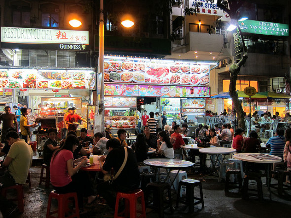 jalan alor hawker stalls kuala lumpur malaysia