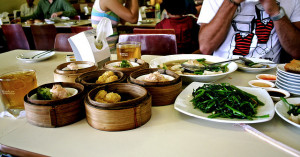 thai food table etiquette