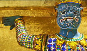 wat phra kaew statue