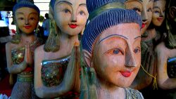 thai wooden handicraft