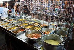hua hin market curries