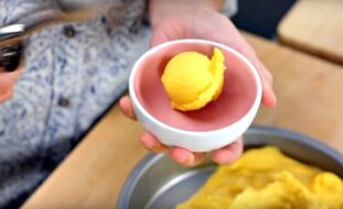 How To Make Vegan Thai-Style Mango Ice Cream in a Blender — So Easy (Video)