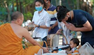 Thailand monk alms masks Covid-19
