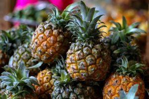 pineapples in thailand